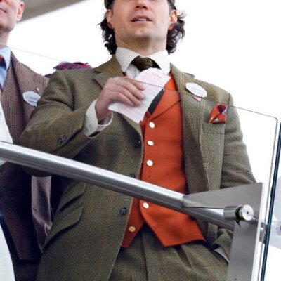 CHELTENHAM, UNITED KINGDOM - MARCH 14: (EMBARGOED FOR PUBLICATION IN UK NEWSPAPERS UNTIL 24 HOURS AFTER CREATE DATE AND TIME) Henry Cavill watches the racing as he attends day 4 'Gold Cup Day' of the Cheltenham Festival at Cheltenham Racecourse on March 14, 2025 in London, England. (Photo by Max Mumby/Indigo/Getty Images)
